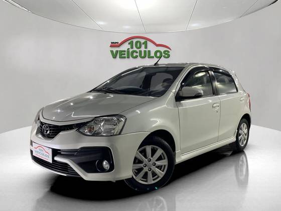 TOYOTA ETIOS 1.5 XLS 16V FLEX 4P AUTOMÁTICO TOYOTA ETIOS 1.5 XLS 16V FLEX 4P AUTOMÁTICO